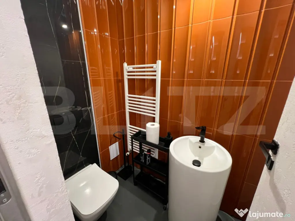 Spațiu salon, 44 mp, zona centrală