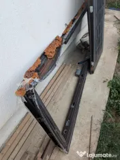 Ușă metalică de exterior pentru apartament 
