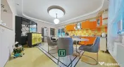 Casă impresionantă cu 15 camere, teren generos, piscină i 