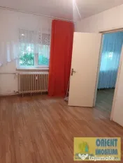 Km 4-5, Piata, de vanzare apartament 2 camere, parter 
