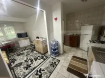 Apartament cu 2 camere, 45 mp, semidecomandat, zona Carpati