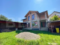 Casă D+P+E la roșu, 196 mp, garaj, teren 410 mp – zona e