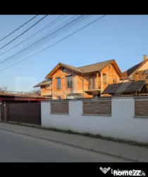 Casă D+P+E la roșu, 196 mp, garaj, teren 410 mp – zona e