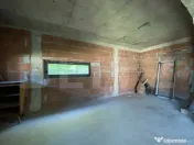Casă D+P+E la roșu, 196 mp, garaj, teren 400 mp – zona D
