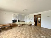 Casa S P 1E, 11 camere, garaj, teren 1915 mp, stradal Paules