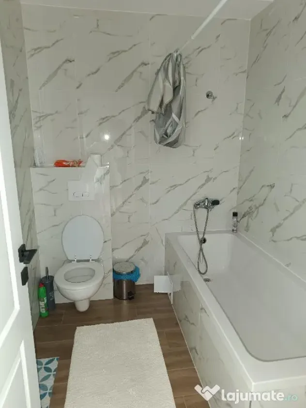 Apartament 3 camere et 1 bloc nou Zavoaie