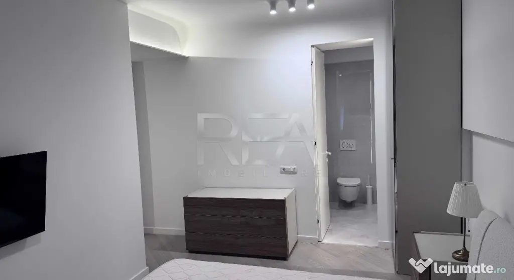 Apartament 3 camere | Complex Cortina North | Loc de parcare