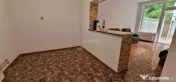 Resita Casa 5 Cam D-P-Etj.1 Ms si Curte 