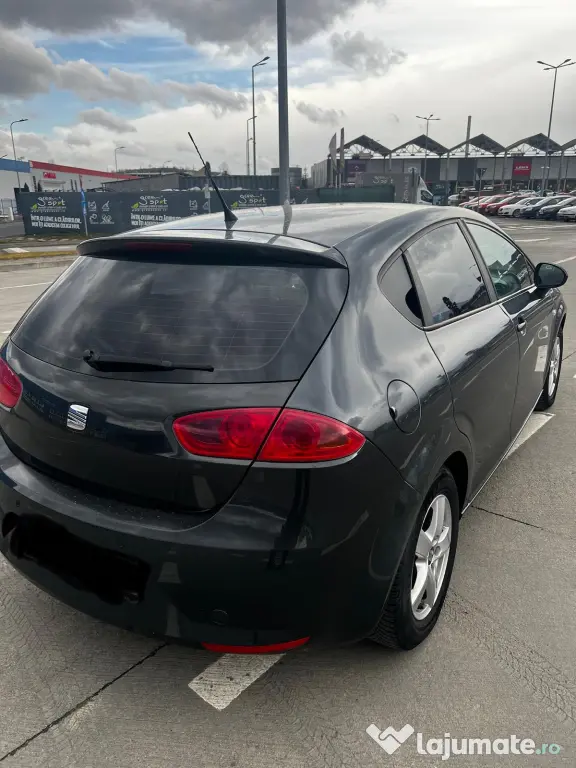 Vând Seat Leon 2011