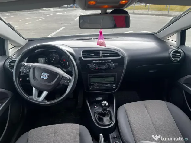 Vând Seat Leon 2011