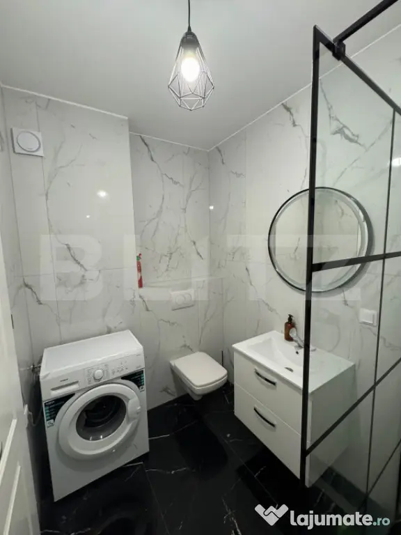 Apartament cu 2 camere, semidecomandat, parcare subterana