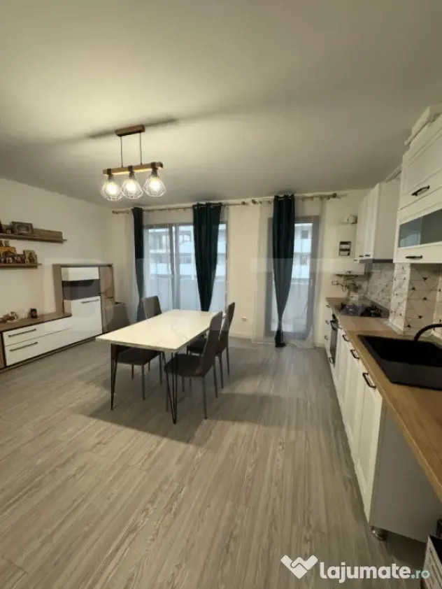 Apartament cu 2 camere, semidecomandat, parcare subterana
