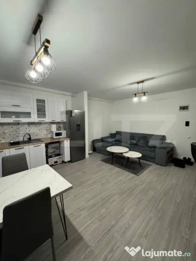 Apartament cu 2 camere, semidecomandat, parcare subterana