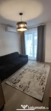 Berceni metrou la pasarela etaj 2 