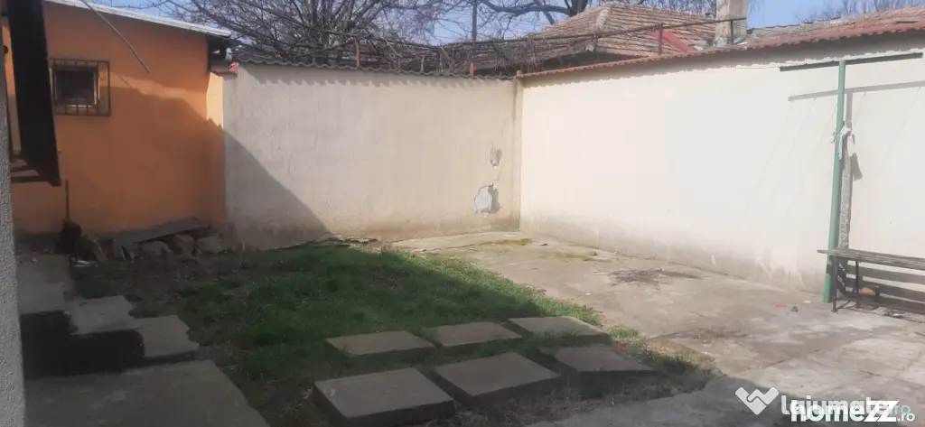 Casă de vânzare | Constanța Km 5 | 3 camere | Teren 235 m - Constanta (Constanta)