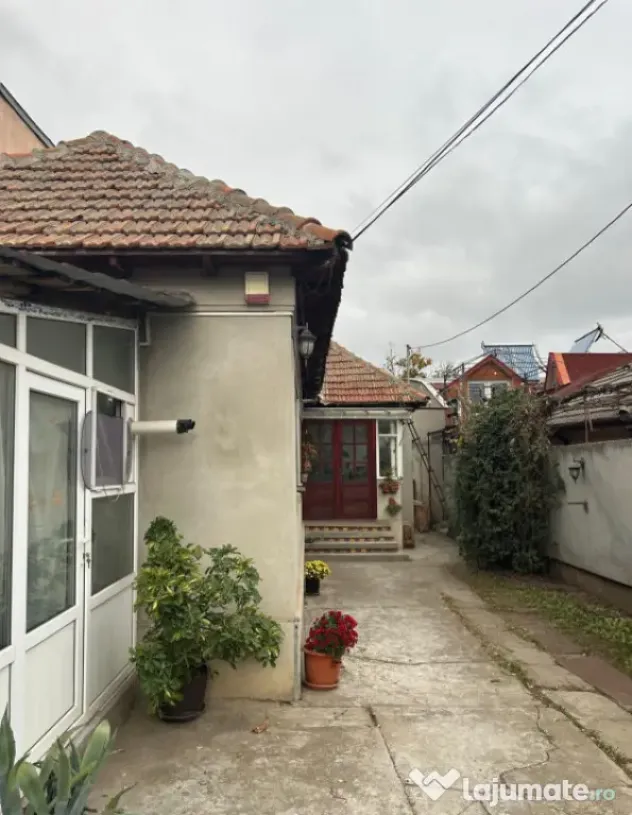 Casă de vânzare | Constanța Km 5 | 3 camere | Teren 235 m