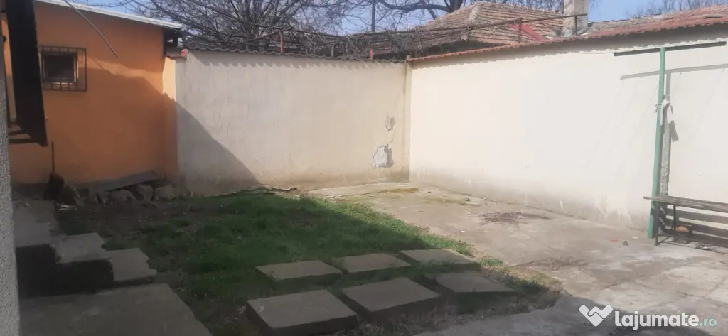 Casă de vânzare | Constanța Km 5 | 3 camere | Teren 235 m