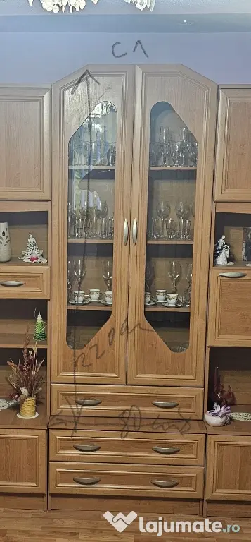 vand mobila de sufragerie