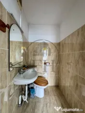 Casă + spațiu comercial de vânzare Constanța, Zona Br... 