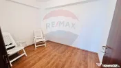 Apartament cu 3 camere de închiriat în zona Nufarul 