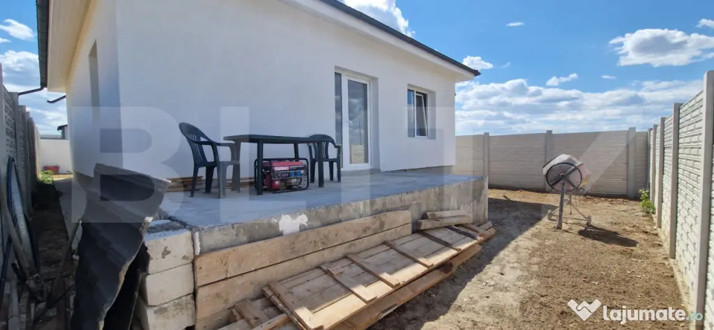 Casa zona Selgros, 97mp construiti, teren 276mp
