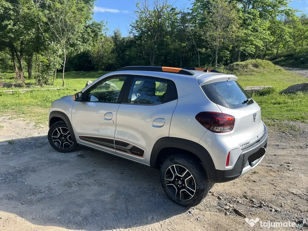 Dacia Spring, unic proprietar, inmatriculata decembrie 2022, 20600km
