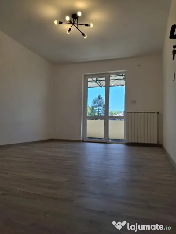 Apartanent 2 camere de vanzare