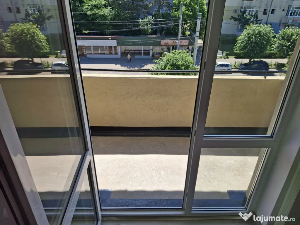 Apartanent 2 camere de vanzare