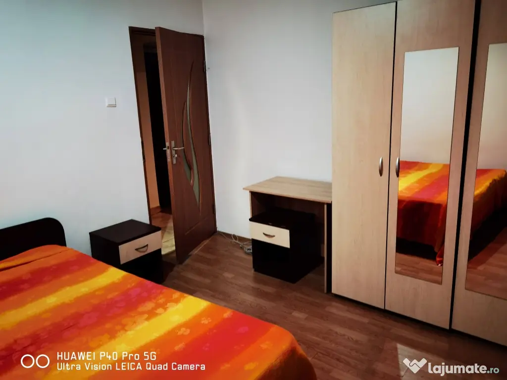 PF Închiriez apartament 3 camere