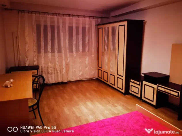 PF Închiriez apartament 3 camere