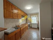 Apartament 3 camere de inchiriat zona Podgoria 