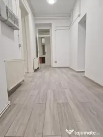 Inchiriez spatiu de birouri 5camere,140mp,Timisoara,Tribunal,1.960euro