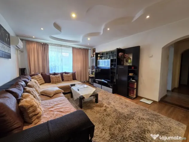 Apartament 3 camere, etaj 3, Dacia