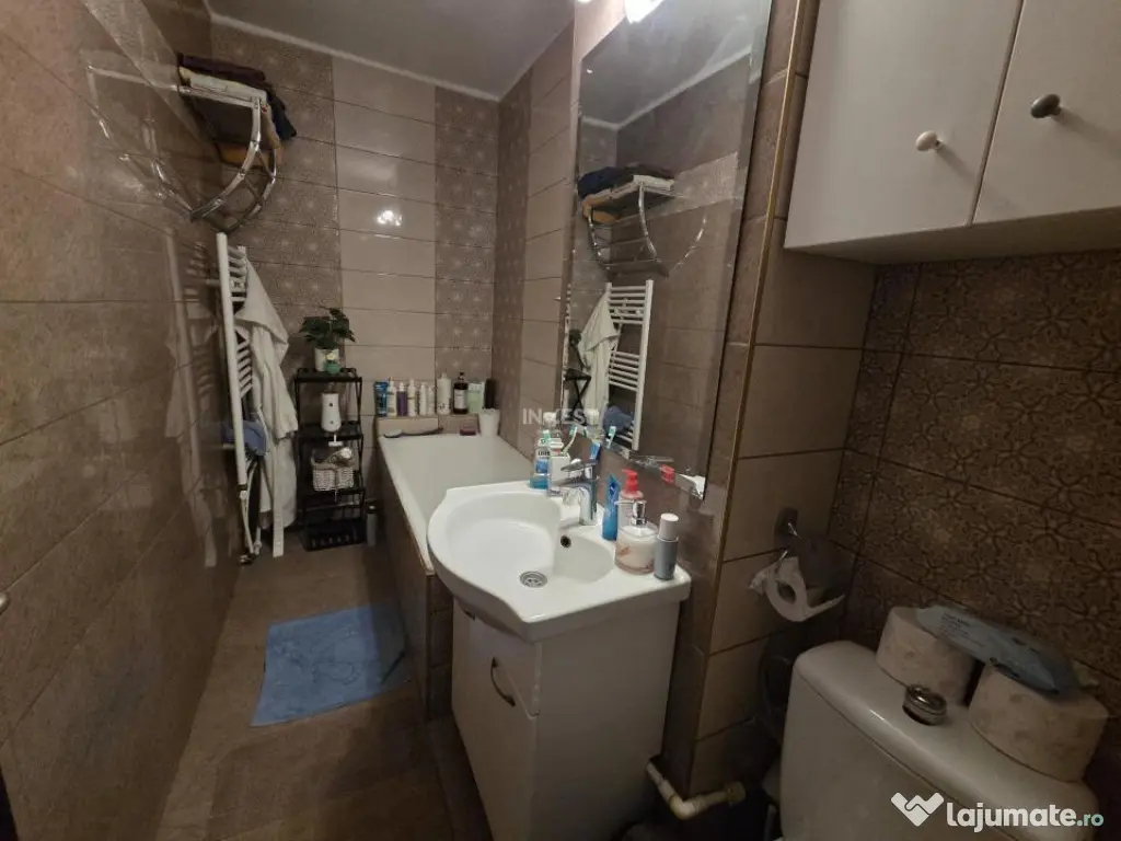 Apartament 3 camere, etaj 3, Dacia