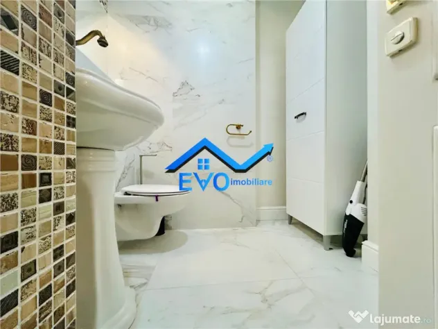 APARTAMENT 3 CAMERE DE VANZARE, CENTRAL