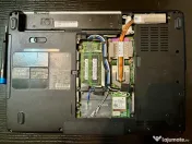 Laptop Dell Inspiron 1525 Pentium Dual Core 1.73 Ghz, 2GB RAM DDR2, 320GB HDD 