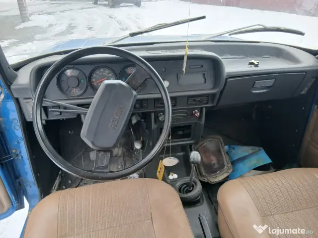 Moskvich albastru 1500