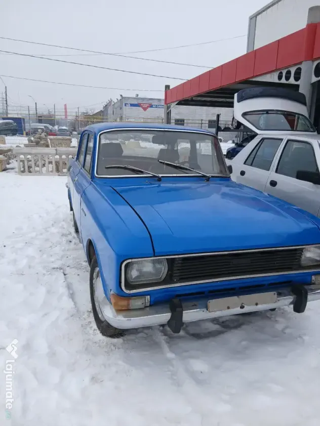 Moskvich albastru 1500