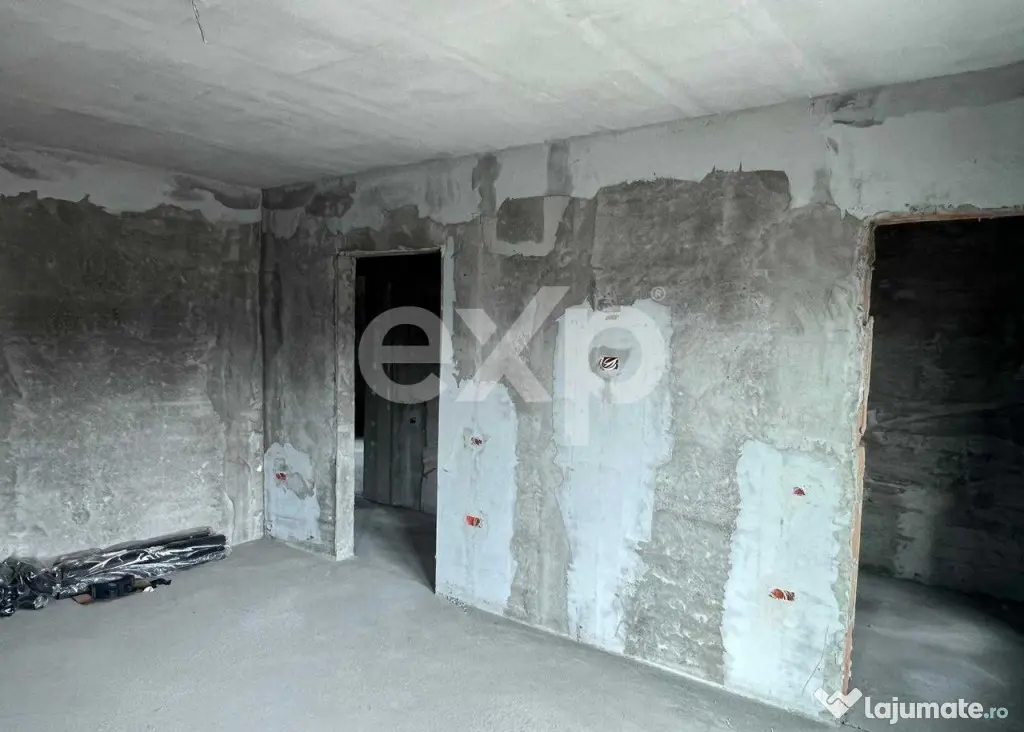Case 4 camere + mansardă | 130 mp utili | teren 460 mp | Cu