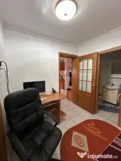 Apartament 3 camere de vânzare în zona Gară – etaj inte