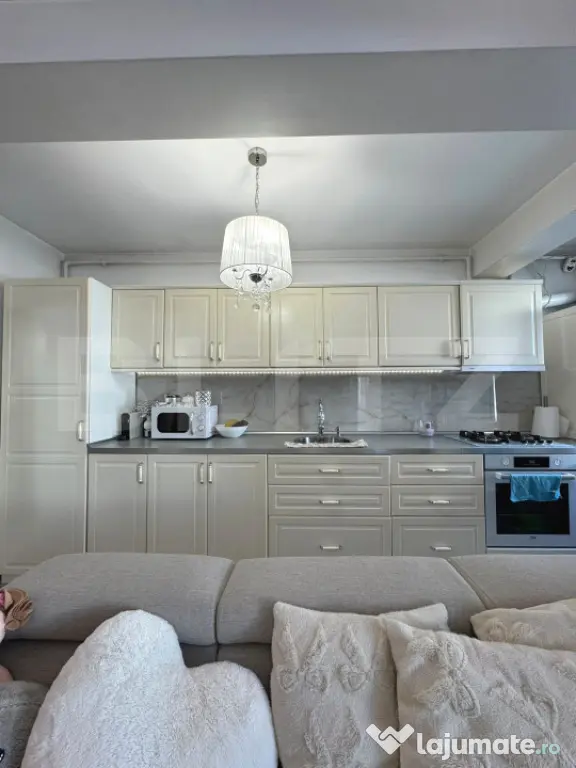 Apartament modern 2 camere, 47mp, balcon, parcare, etaj 2, T