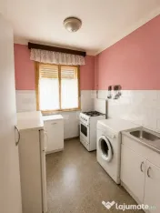 Apartament 4 camere, 65 mp,Zona Careiului 