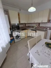 Apartament cu 2 camere decomandat, etajul 1 balcon si loc de
