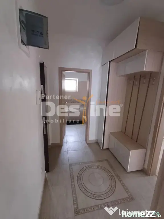 Apartament cu 2 camere decomandat, etajul 1 balcon si loc de