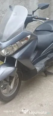 Scuter Suzuki burgman 125 