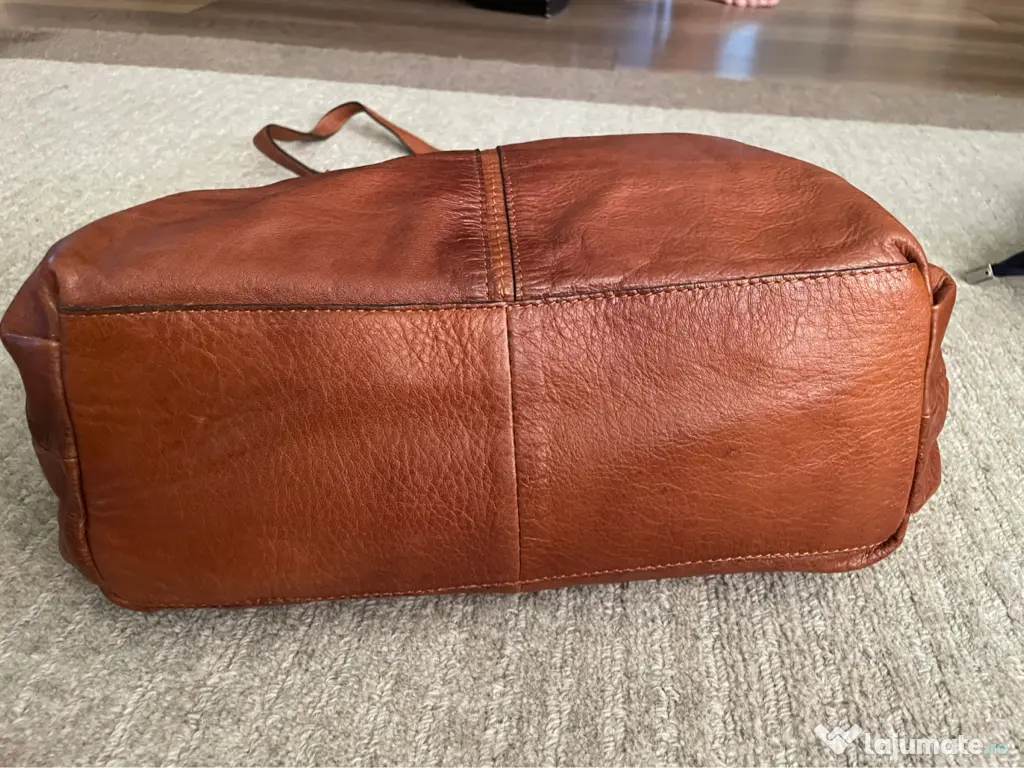 Geantă de umăr/crossbody din piele naturală – Maro