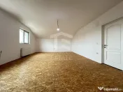 Casa P+1 din BCA ideala pentru o familie antreprenoare ??... 