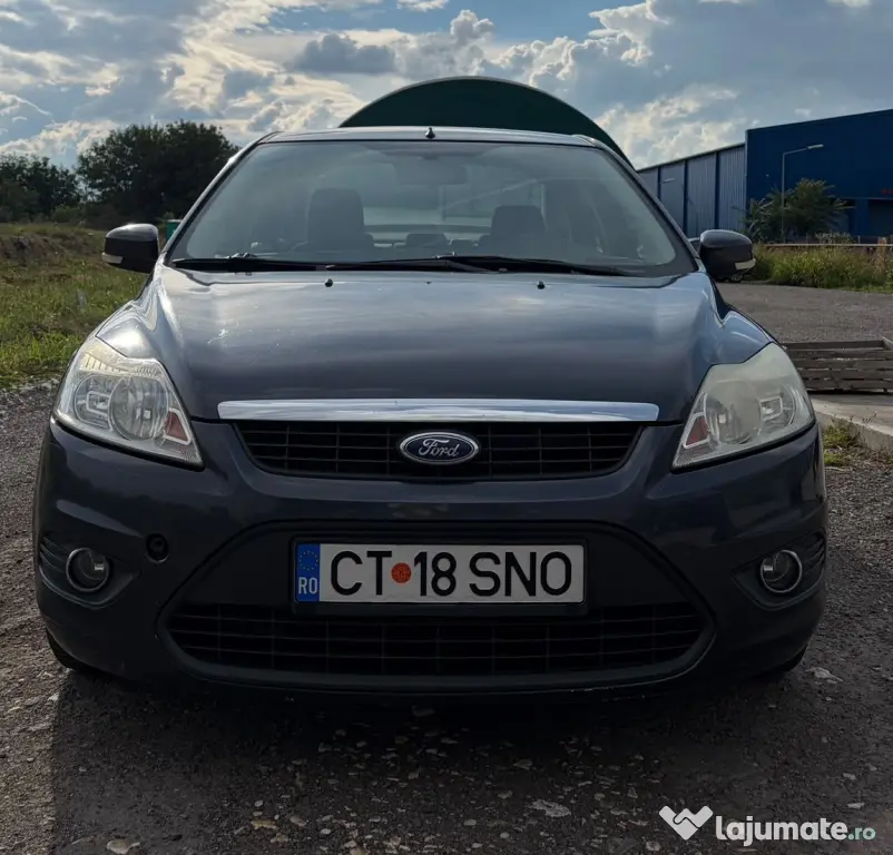 Vand autoturism Ford Focus din 2011, diesel 1.6, cp 109, km reali 132.806