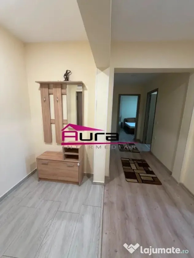 Inchiriez Apartament 3 camere Str.Victoriei