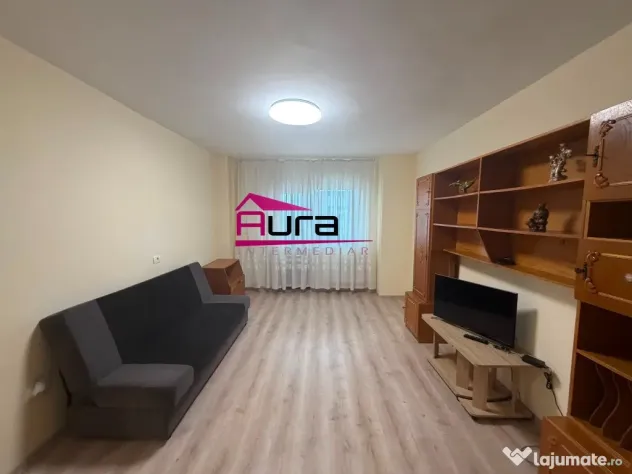 Inchiriez Apartament 3 camere Str.Victoriei